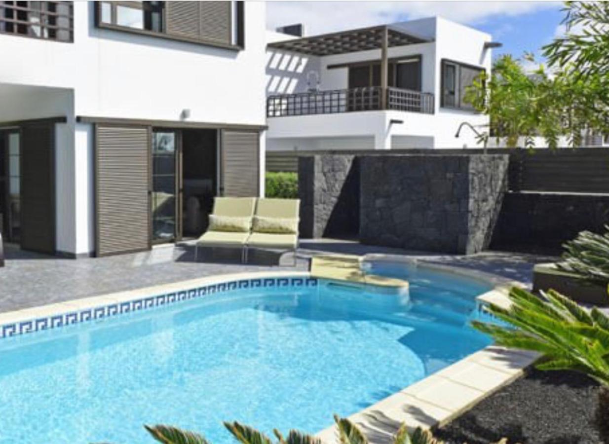 Sea Views Modern For Relaxing Holidays Willa