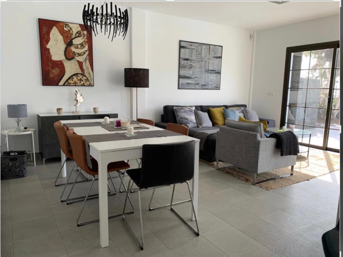 Sea Views Modern For Relaxing Holidays Willa